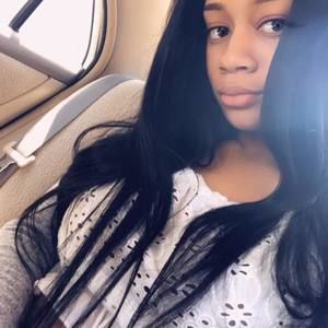 Meet your Posher, Lexi